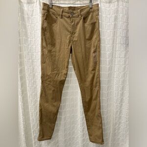 NWOT AE Khaki Jeggings